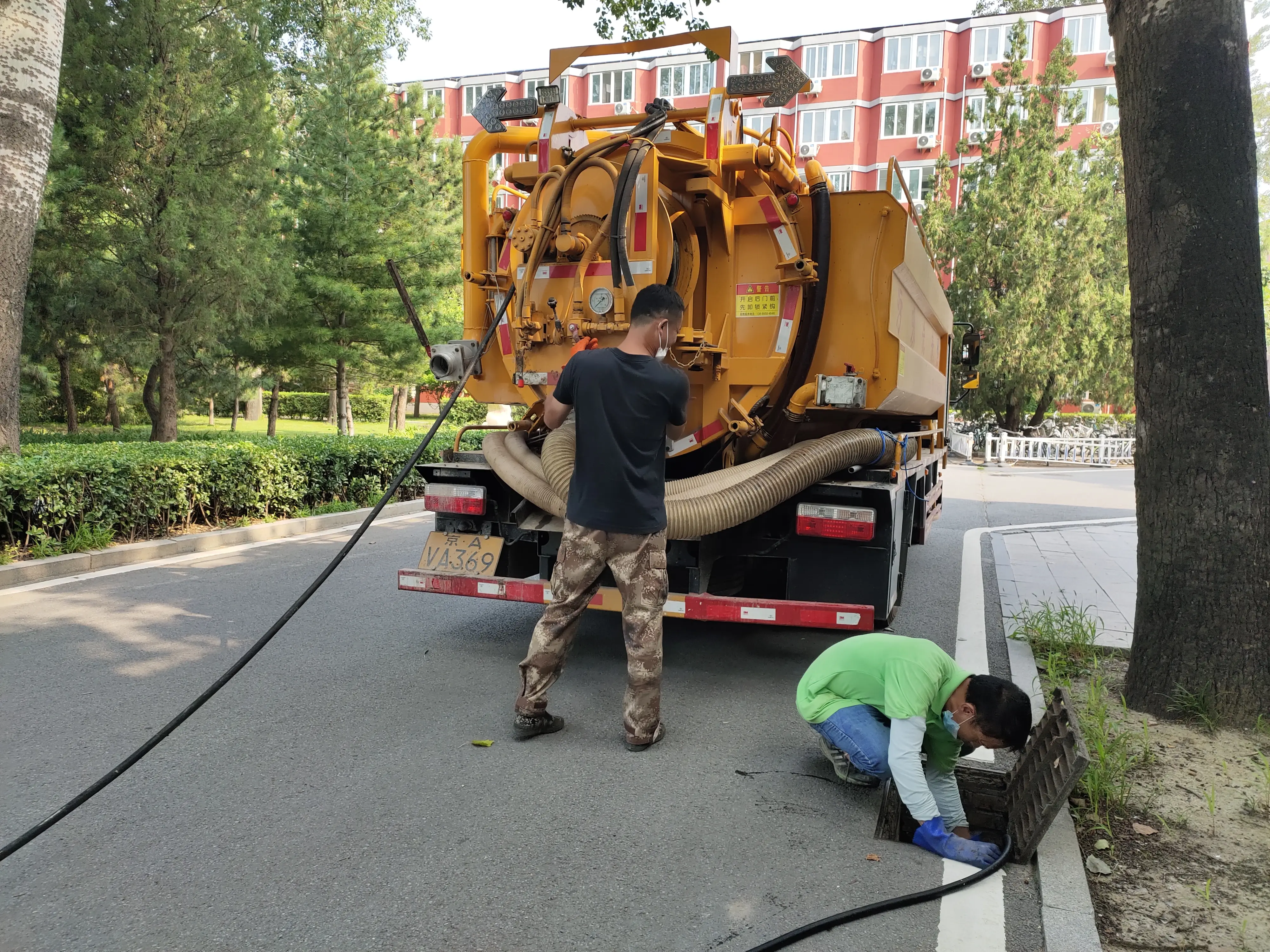 污泥压缩脱水处理（厂区、小区）